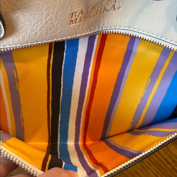 Badgley Mischka Madalyn Vegan Leather Weekender Travel Tote Bag - Picture 9 of 12